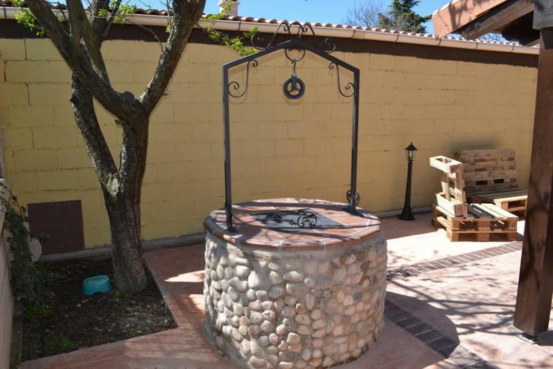 Villa La Casita Del Abuelo Villalmanzo Exterior foto